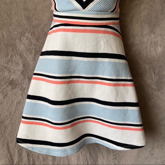 White Striped A Line Dress - Picture 4 of 10